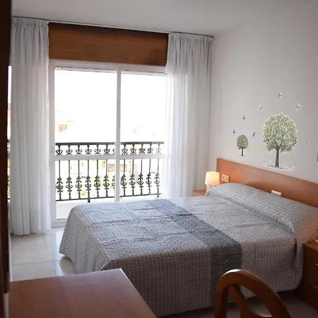 Apartamentos O Grove * 오그로브