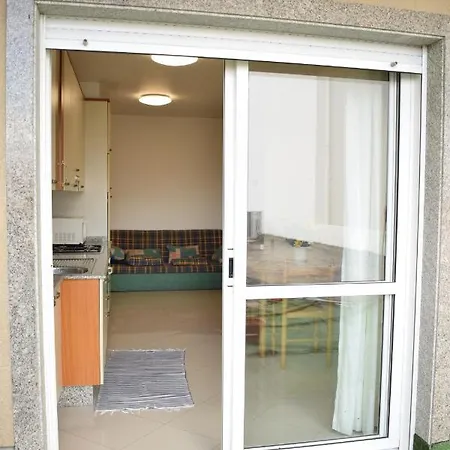 Apartamentos O Grove Apartment *