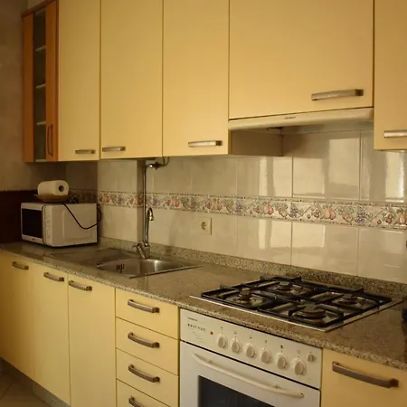 Apartamentos O Grove Lejlighed